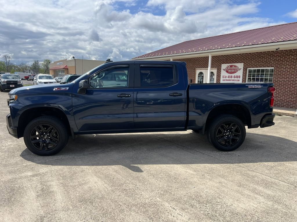 Used 2021 Chevrolet Silverado 1500 LT Trail Boss w/ Bed Protection Package AWD/4WD image 2