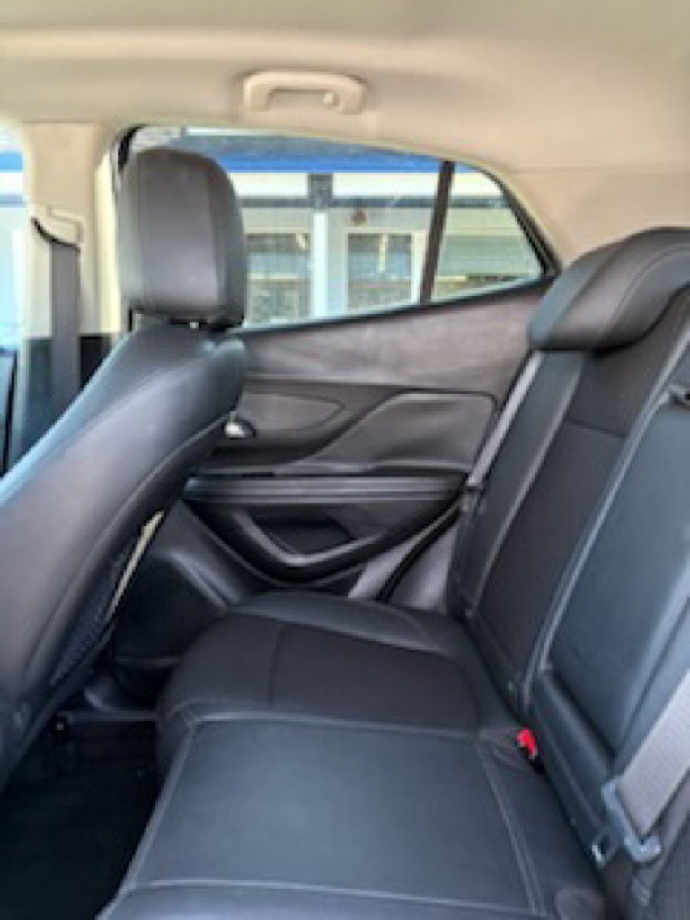 Used 2018 Buick Encore Preferred image 11