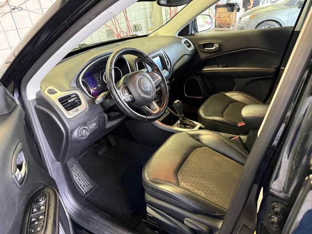 Used 2019 Jeep Compass Latitude image 9