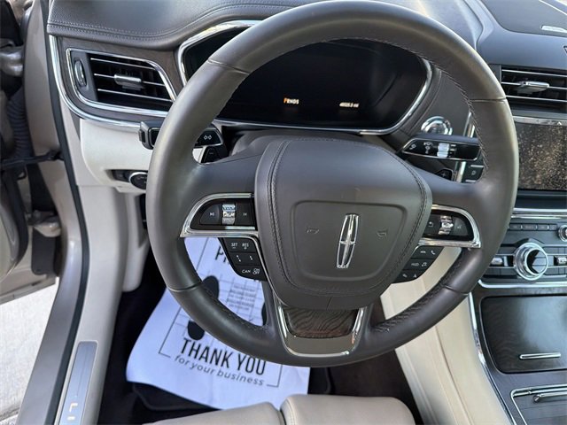 Used 2019 Lincoln Continental Reserve image 16