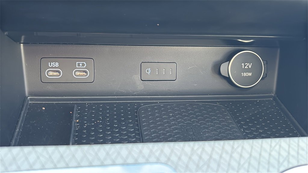 Used 2025 Genesis GV80 3.5T Prestige image 29