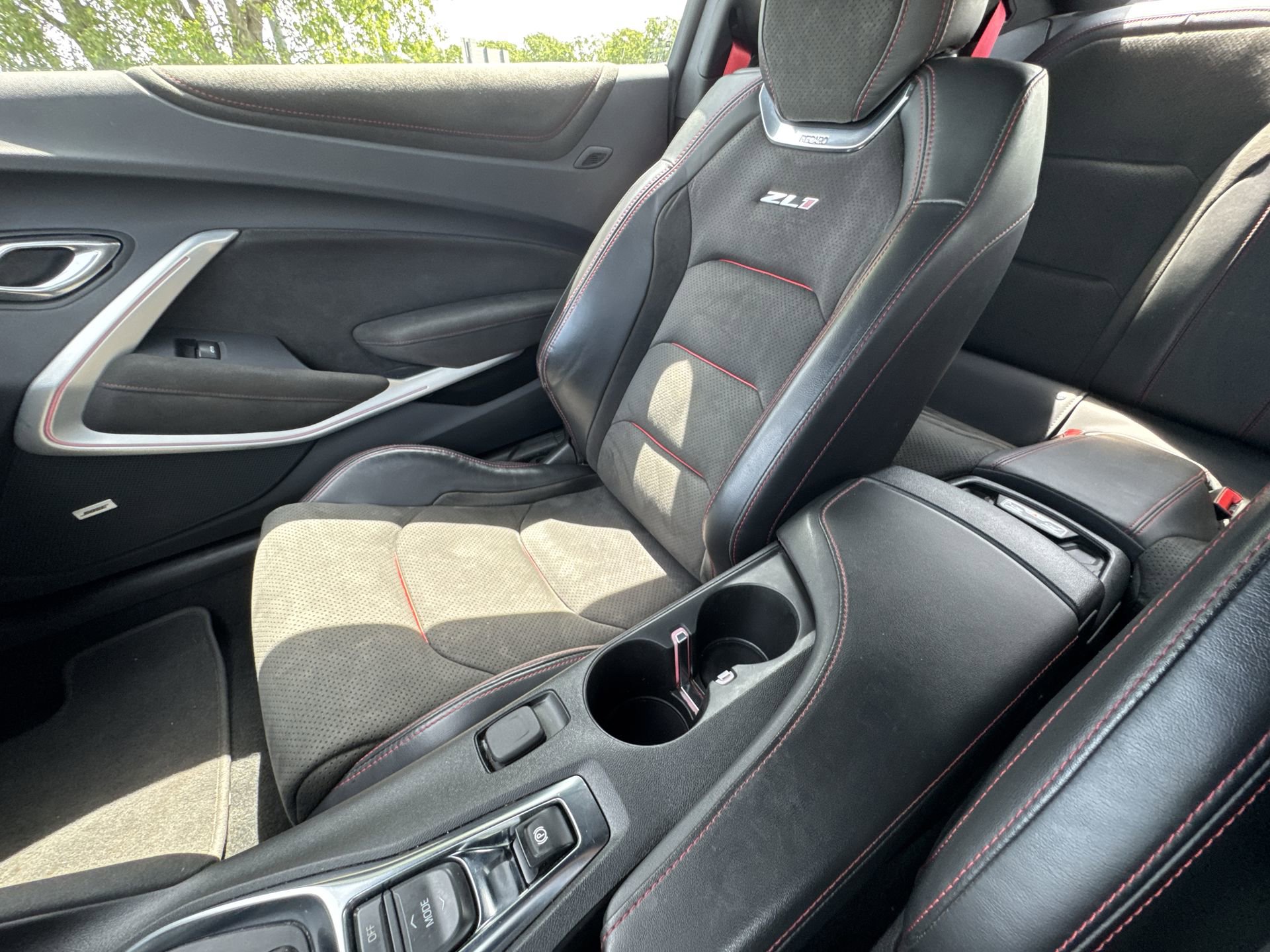 Certified 2023 Chevrolet Camaro ZL1 RWD image 20