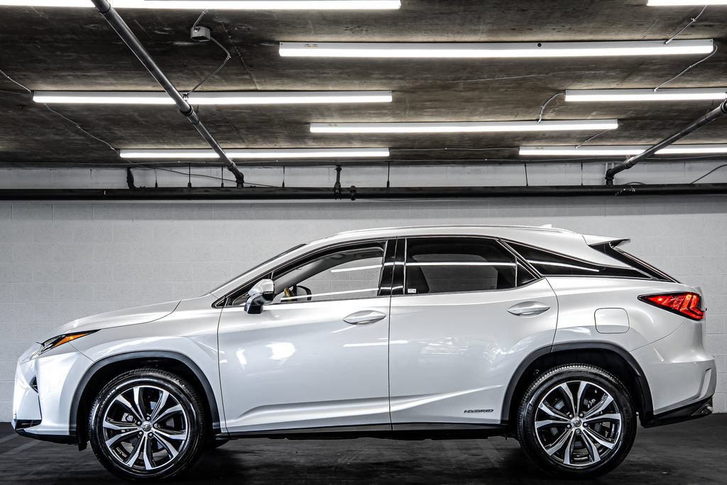 Used 2017 Lexus RX 450h AWD w/ Cold Weather Package image 2