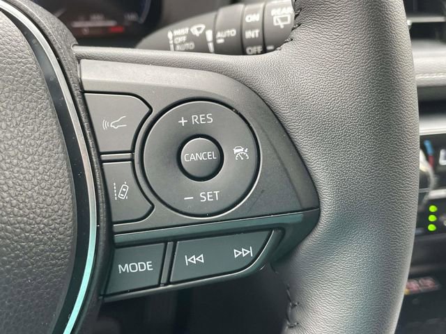 Used 2025 Toyota RAV4 Limited w/ Advanced Technology Package AWD/4WD image 30