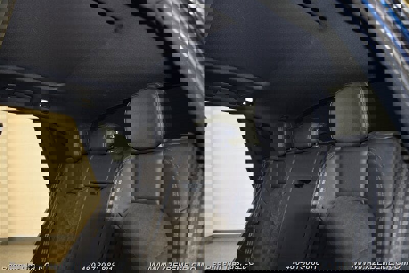 Used 2020 Porsche Macan S image 25