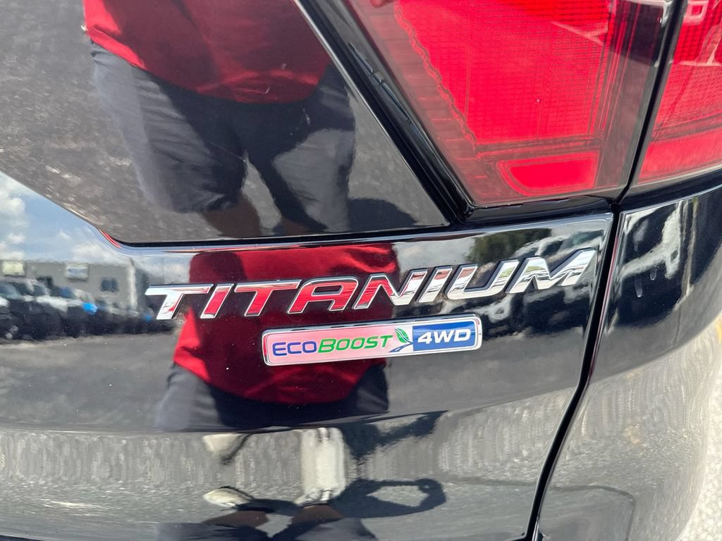 Used 2019 Ford Escape Titanium AWD/4WD image 26