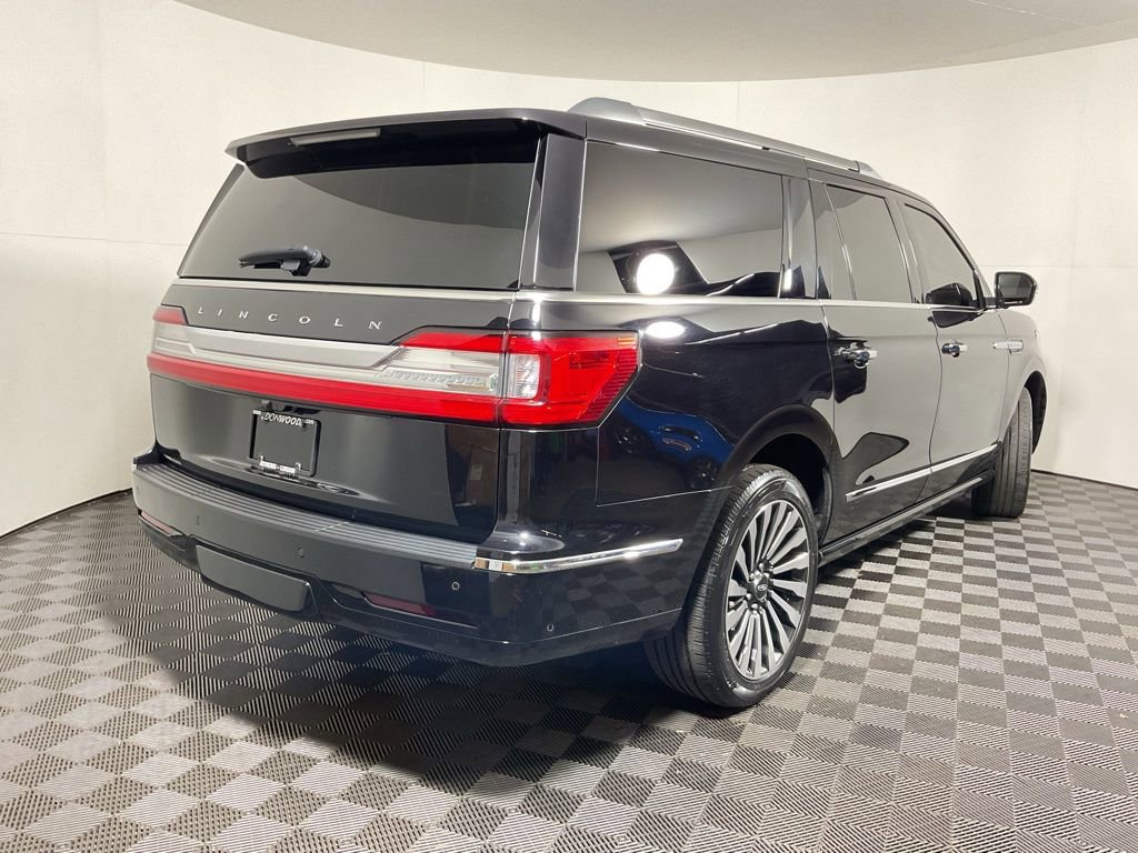 Used 2019 Lincoln Navigator L Reserve image 17