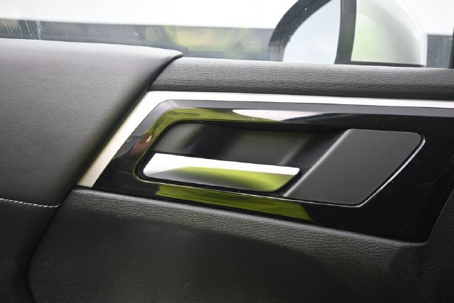 Used 2024 Mitsubishi Outlander SE FWD image 12