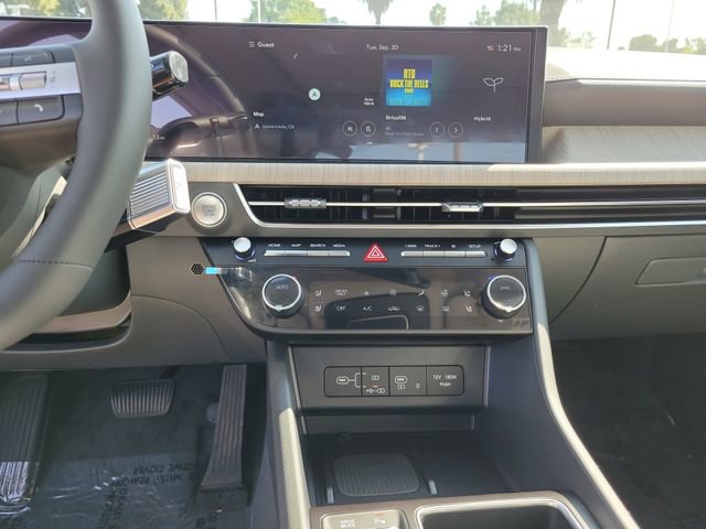 New 2025 Hyundai Sonata Limited image 15