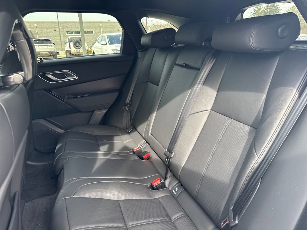 New 2026 Land Rover Range Rover Velar Dynamic SE image 14