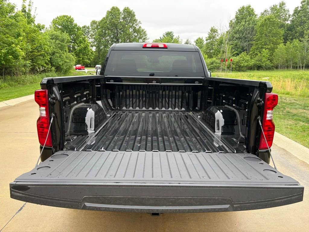 New 2026 Chevrolet Silverado 1500 W/T w/ WT Value Package AWD/4WD image 36