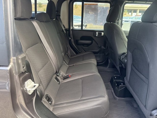 Certified 2022 Jeep Gladiator Sport image 28