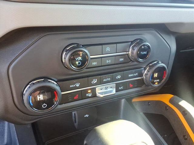 Used 2023 Ford Bronco Badlands AWD/4WD image 17