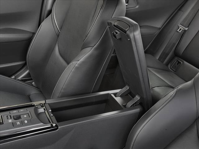 New 2026 Toyota Prius Plug-In Hybrid FWD image 10