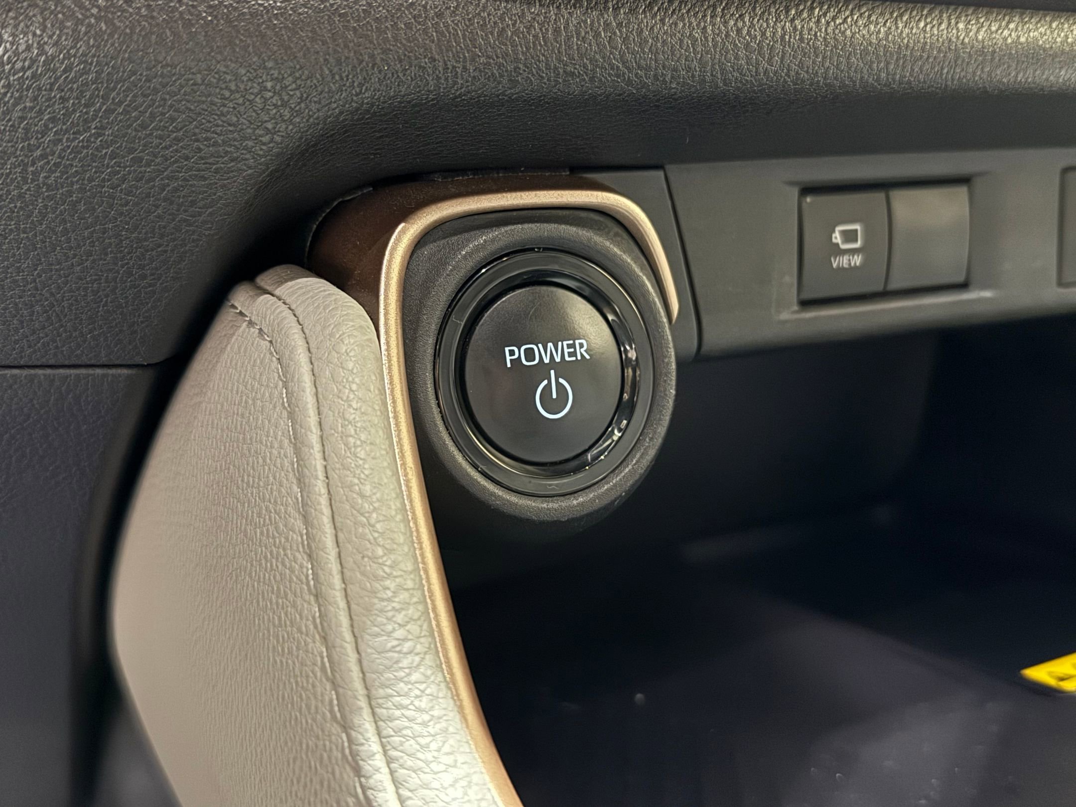 Used 2024 Toyota Grand Highlander AWD Hybrid image 34