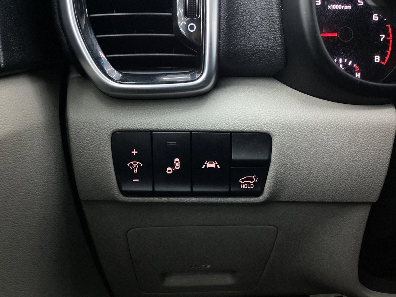 Used 2020 Kia Sportage SX image 41