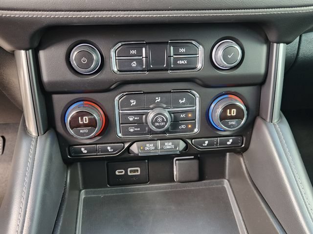 Used 2021 Chevrolet Suburban Z71 AWD/4WD image 21