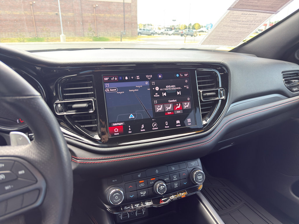 Used 2025 Dodge Durango GT AWD/4WD image 24