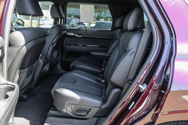 Certified 2024 Hyundai Palisade Calligraphy FWD image 24