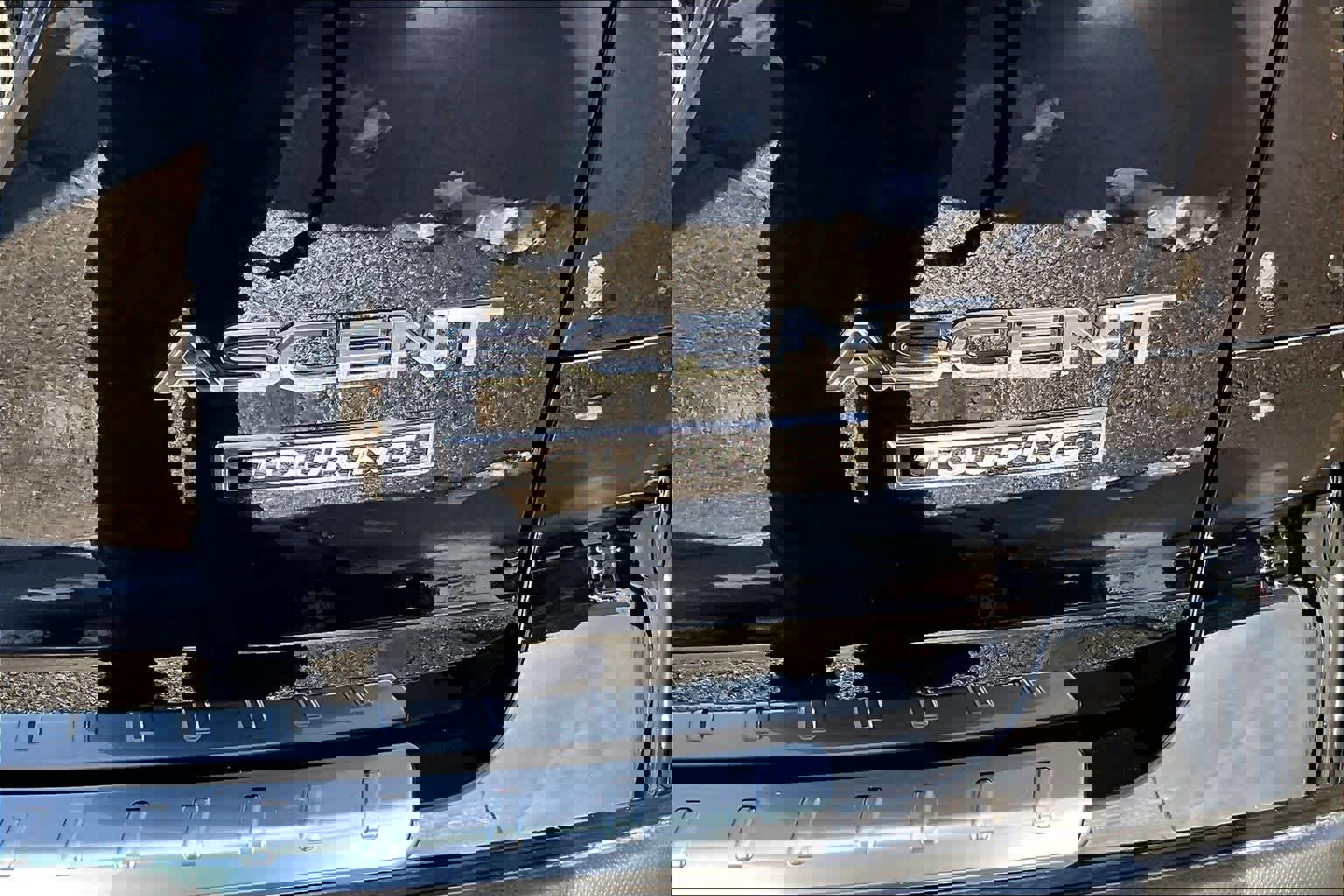 Used 2023 Subaru Ascent Touring image 10