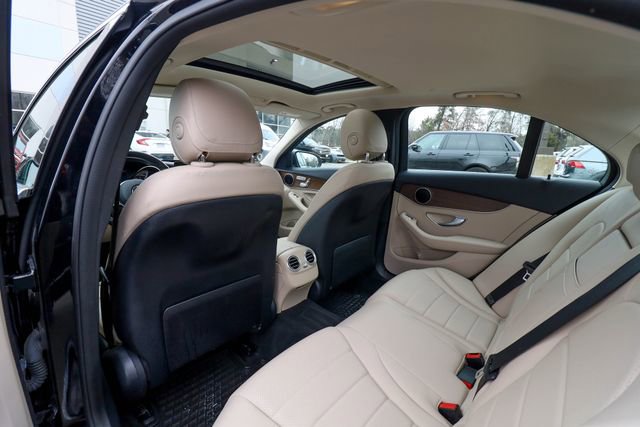 Used 2019 Mercedes-Benz C 300 4MATIC Sedan image 42