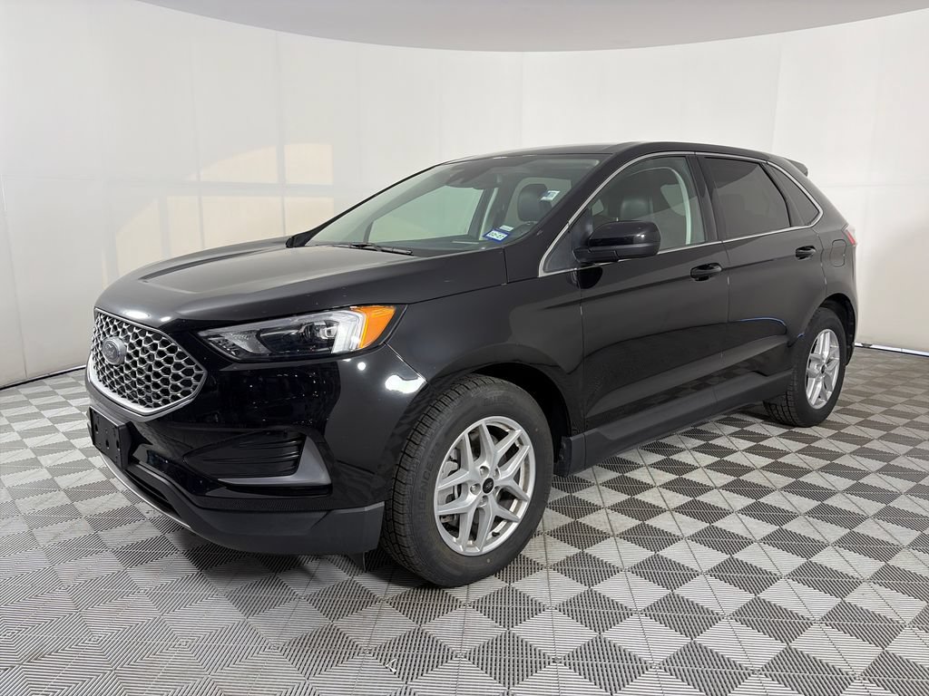 Used 2024 Ford Edge SEL AWD/4WD image 3