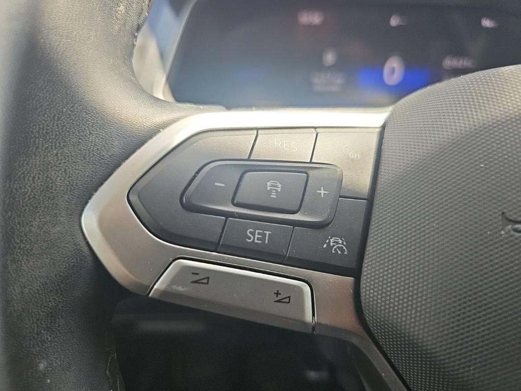 Used 2024 Volkswagen Tiguan Wolfsburg Edition w/ Panoramic Sunroof Package FWD image 32