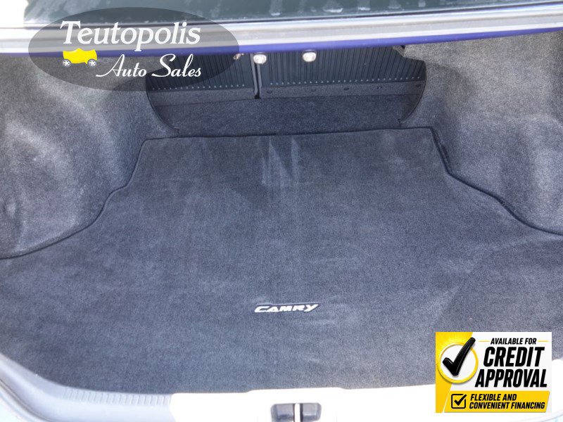 Used 2015 Toyota Camry XSE w/ Moonroof Package FWD image 25