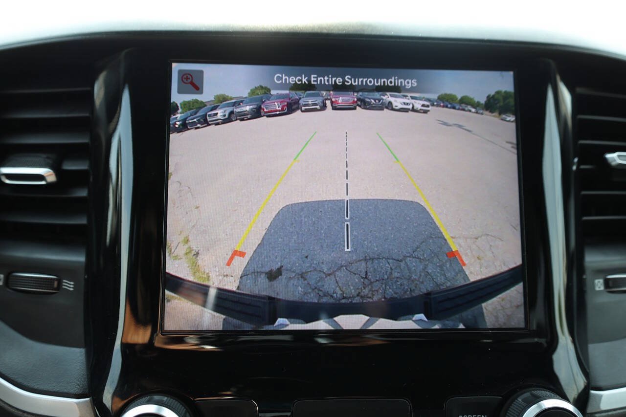 Used 2022 RAM 1500 Big Horn AWD/4WD image 22