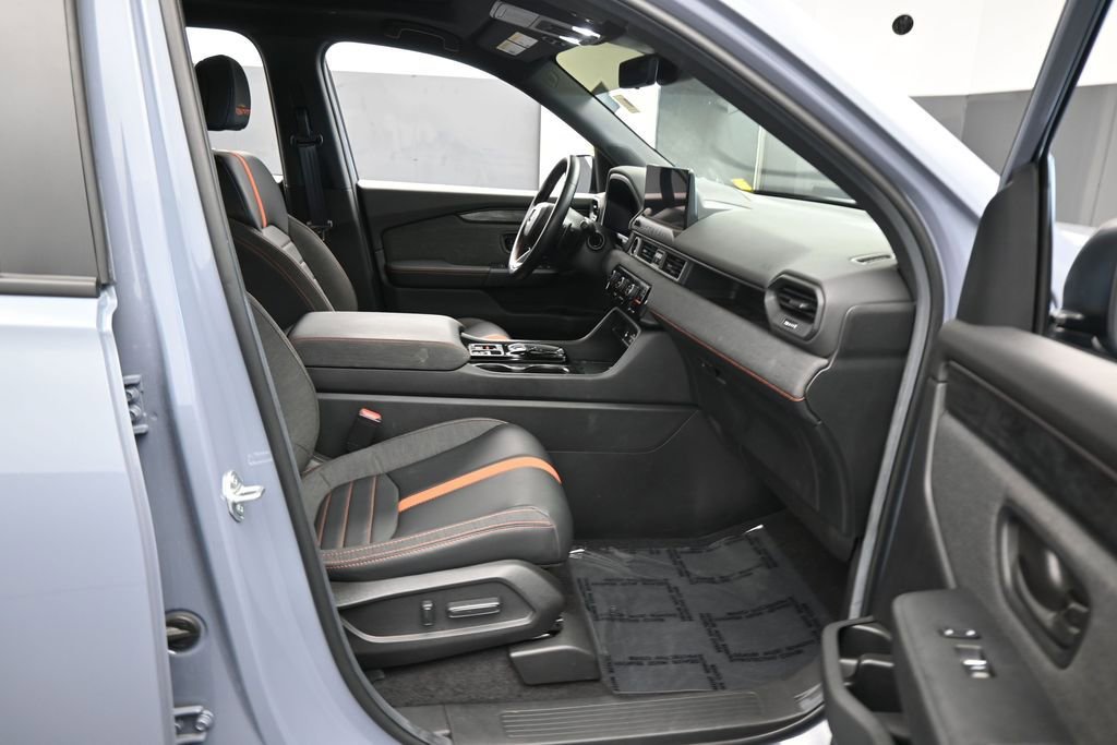 Used 2026 Honda Passport TrailSport image 44