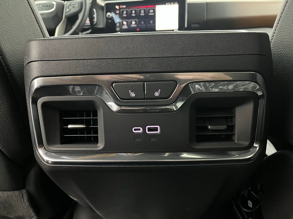 New 2025 GMC Sierra 2500 Denali w/ Technology Package image 36