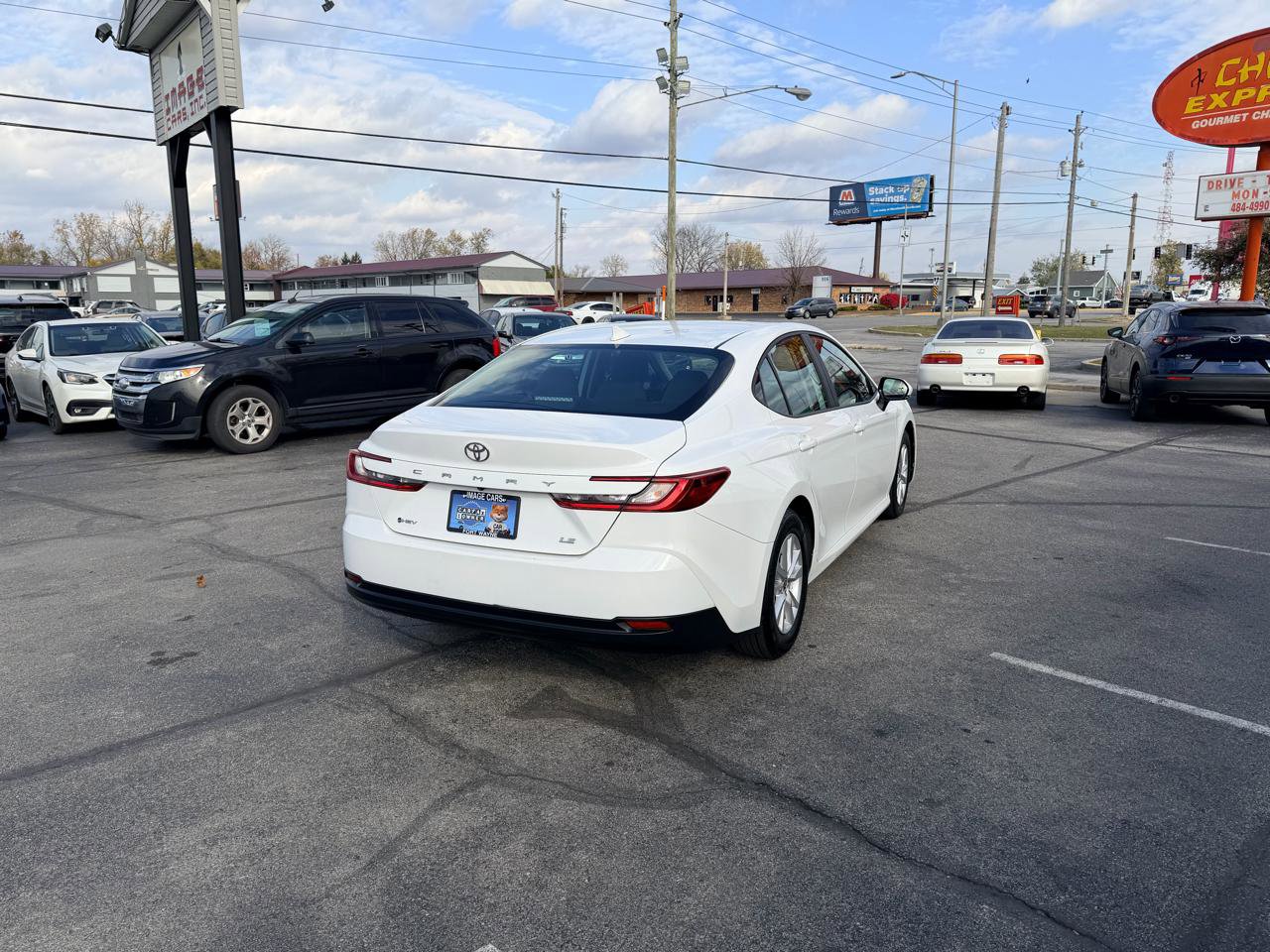 Used 2025 Toyota Camry LE FWD image 8