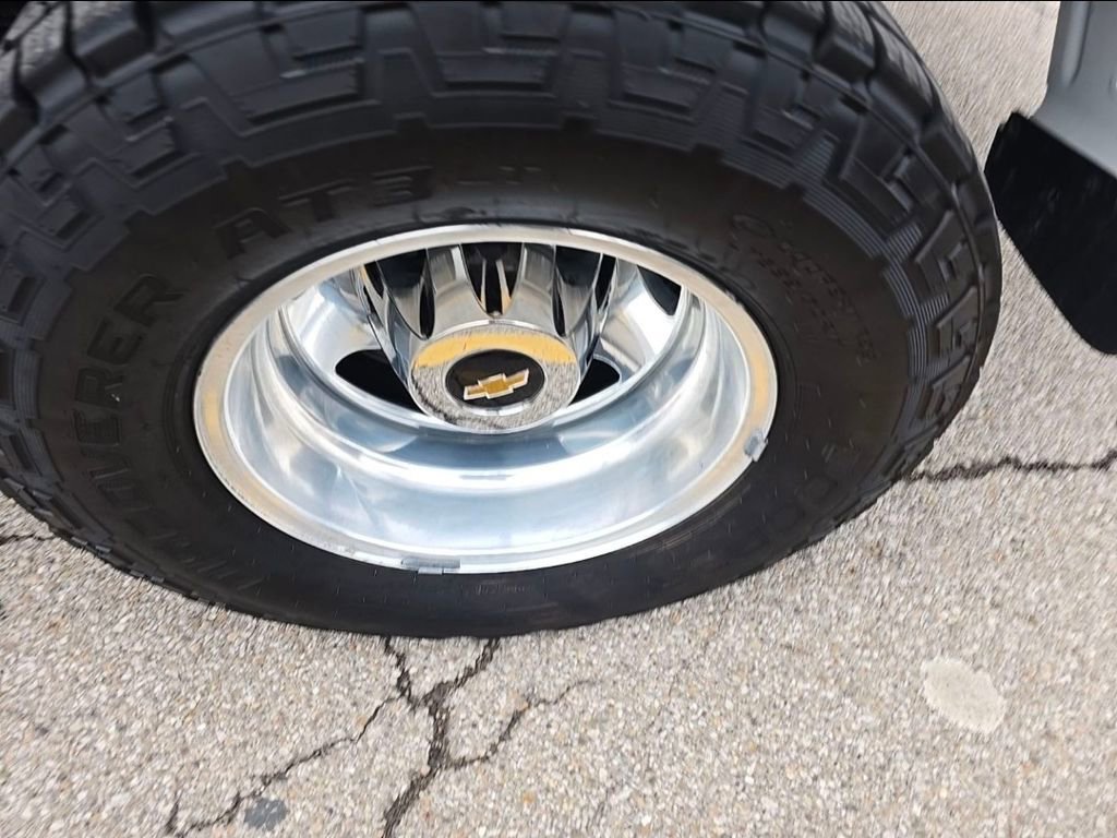 Used 2021 Chevrolet Silverado 3500 High Country image 9