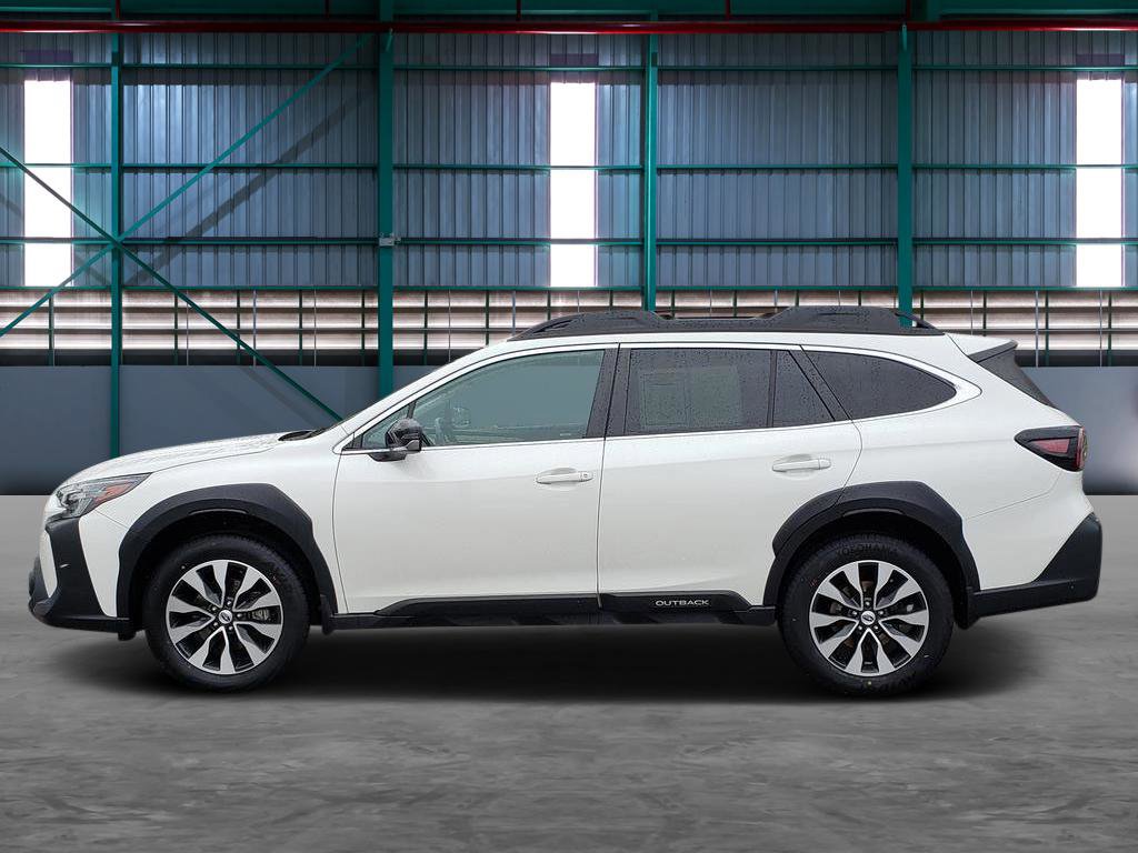 Used 2023 Subaru Outback Limited XT AWD/4WD image 2
