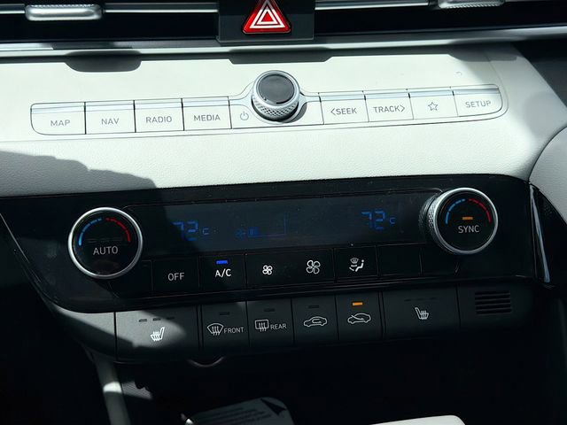 New 2026 Hyundai Elantra Limited image 16