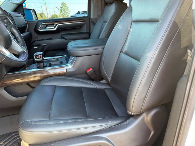 Used 2023 Chevrolet Silverado 1500 LT Trail Boss w/ LT Trail Boss Premium Package AWD/4WD image 8