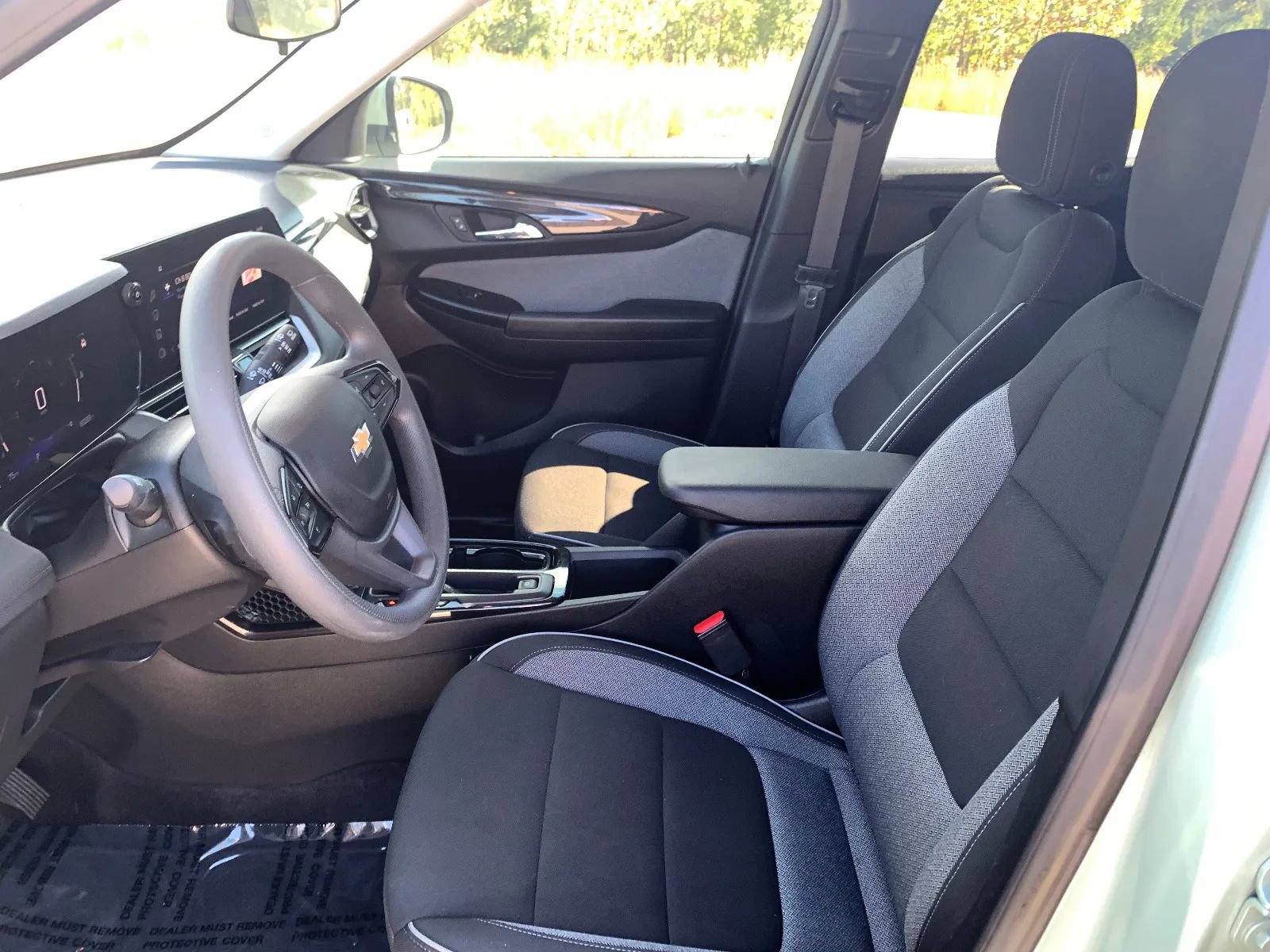 Used 2026 Chevrolet TrailBlazer LT FWD image 24