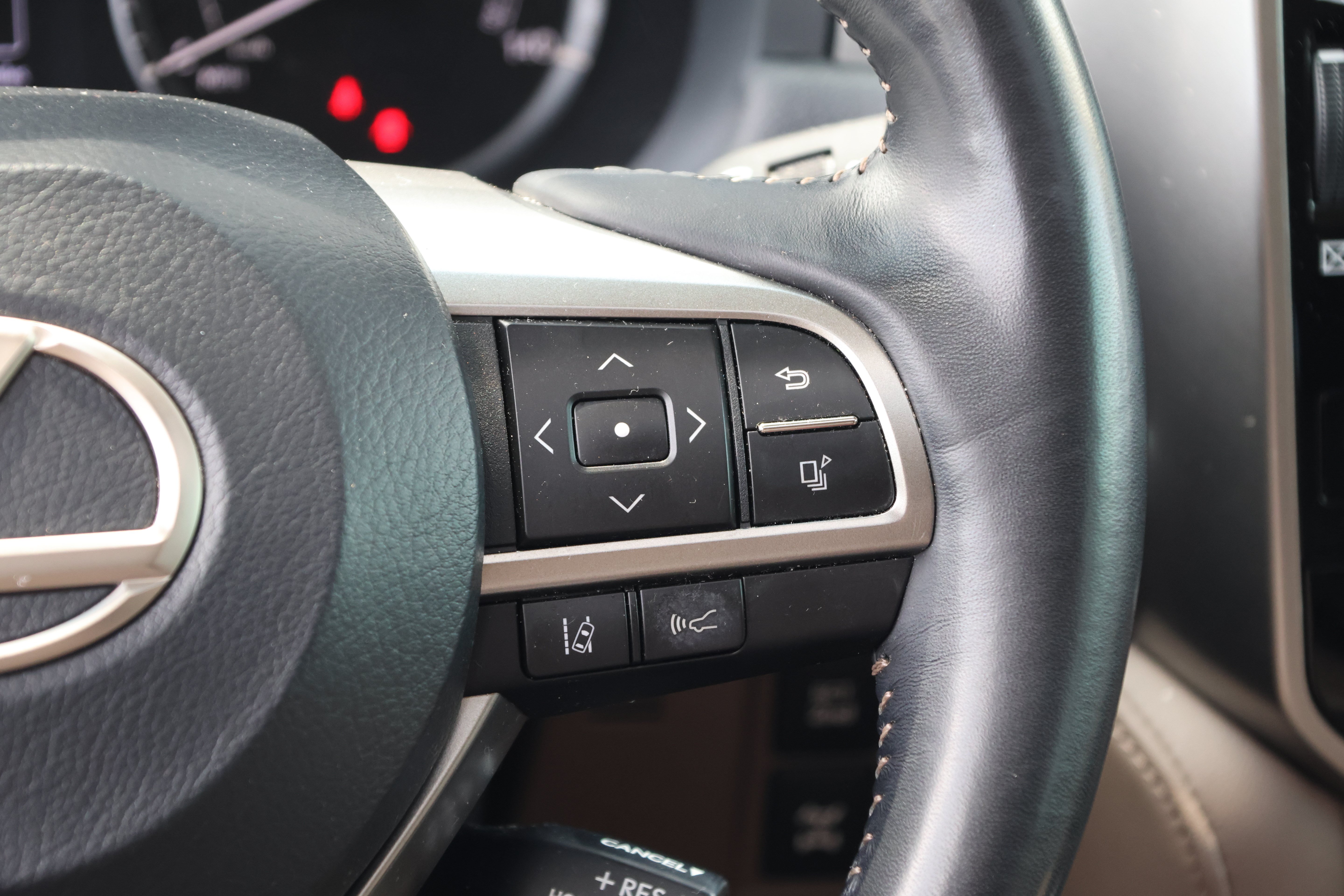 Certified 2023 Lexus GX 460 Luxury w/ Accessory Package AWD/4WD image 22