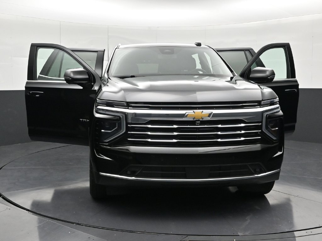 Used 2025 Chevrolet Tahoe LT w/ Comfort Package RWD image 32