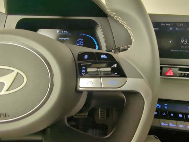 New 2026 Hyundai Elantra Sport FWD image 27