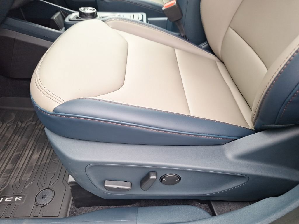 New 2026 Ford Maverick Lariat w/ 4K Tow Package image 5