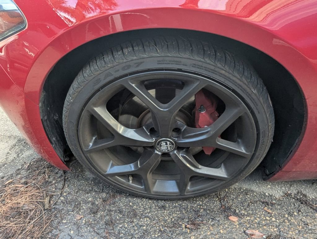 Used 2019 Alfa Romeo Giulia w/ Nero Edizione RWD image 20