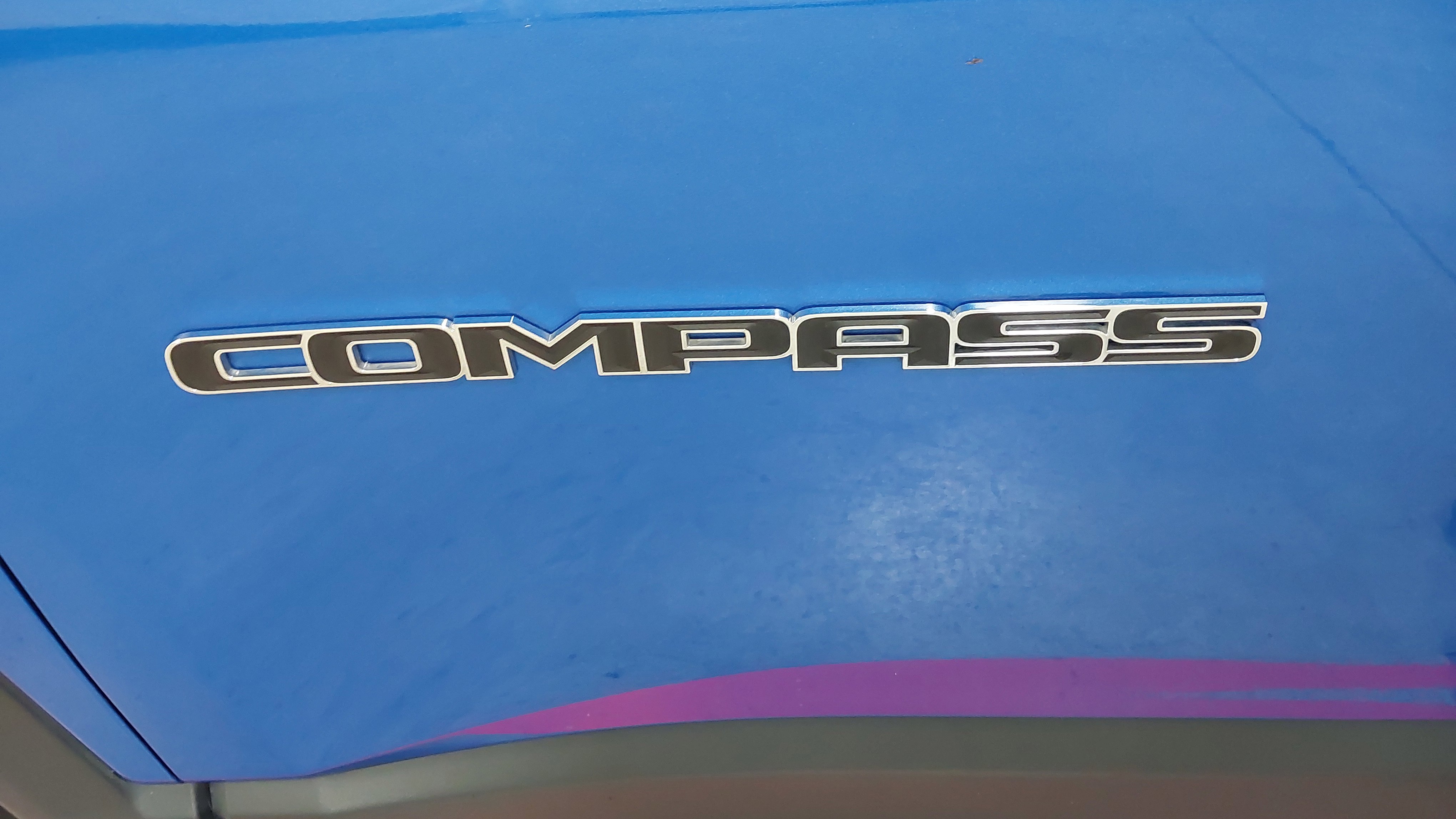 Used 2024 Jeep Compass Limited image 32