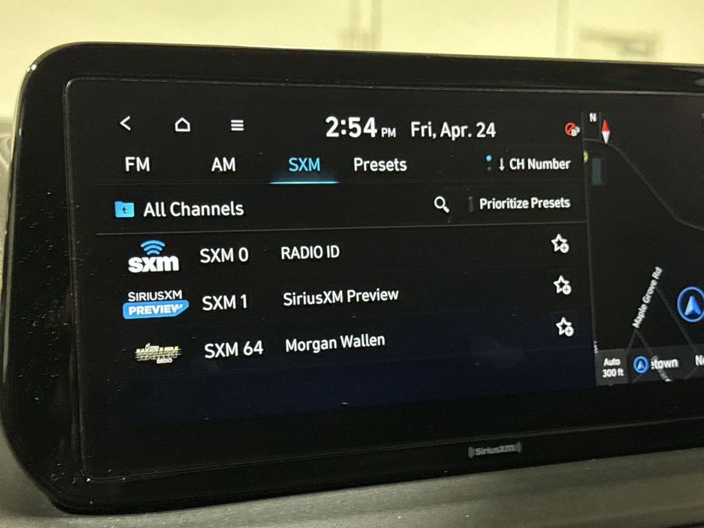 Used 2023 Hyundai Santa Fe SEL AWD/4WD image 14