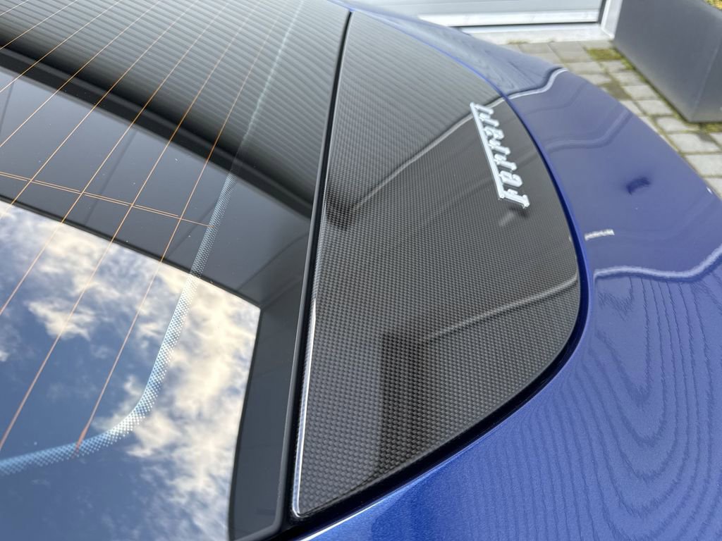 Used 2023 Ferrari Roma image 34