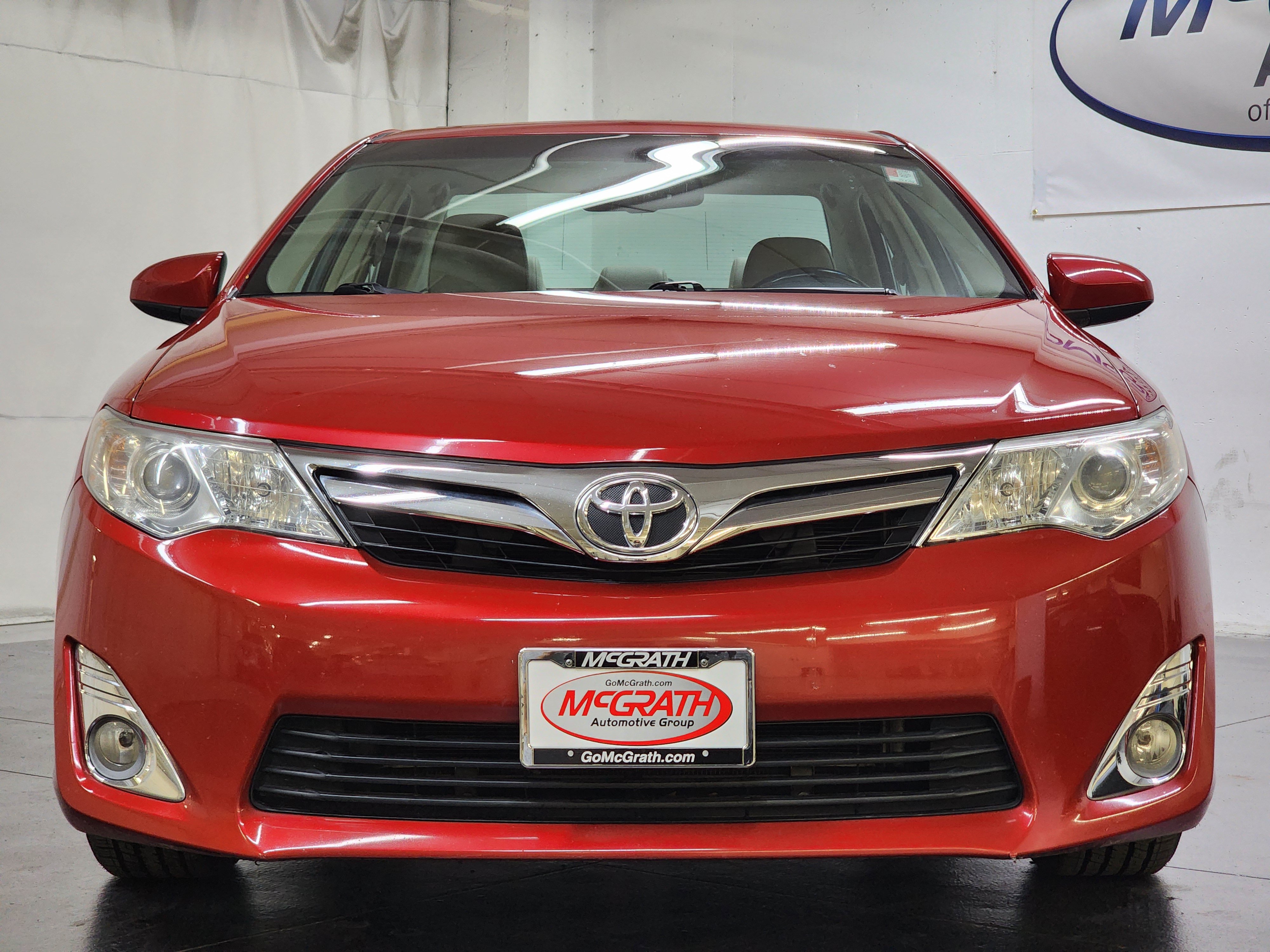 Used 2014 Toyota Camry XLE FWD image 12