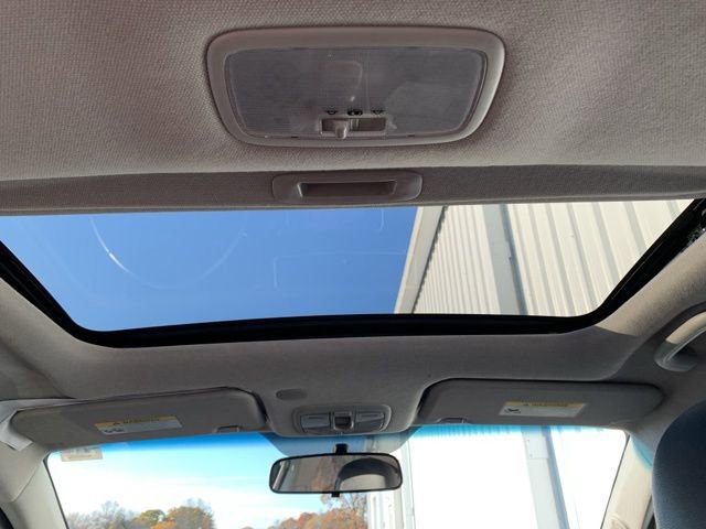 Used 2016 Kia Rio SX image 11