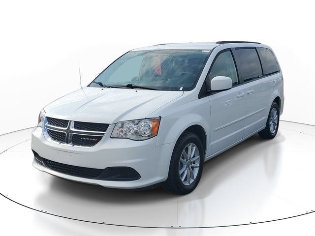Used 2015 Dodge Grand Caravan SXT w/ Rear Park Assist Package FWD image 2