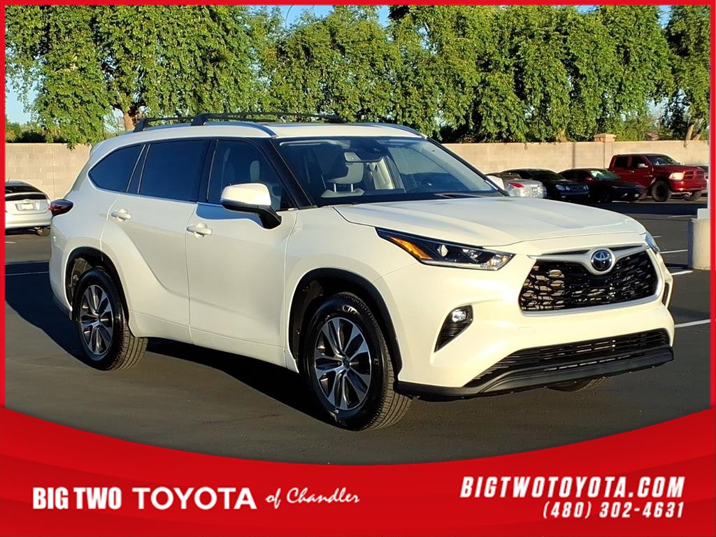 Used 2021 Toyota Highlander XLE