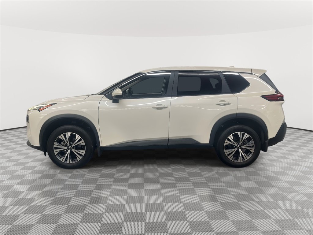 Used 2023 Nissan Rogue SV image 6